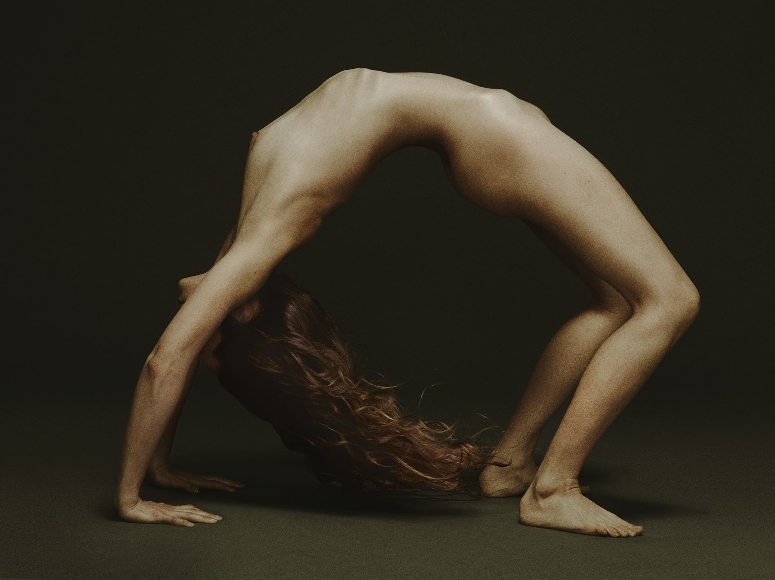 Hands — photograph by Javiera Eyzaguirre