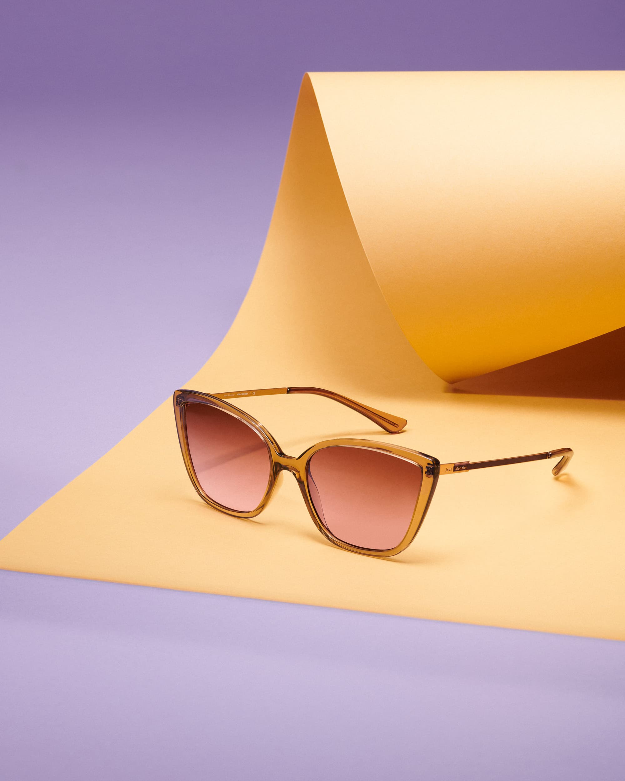 Luxottica — photograph by Patricio Miranda